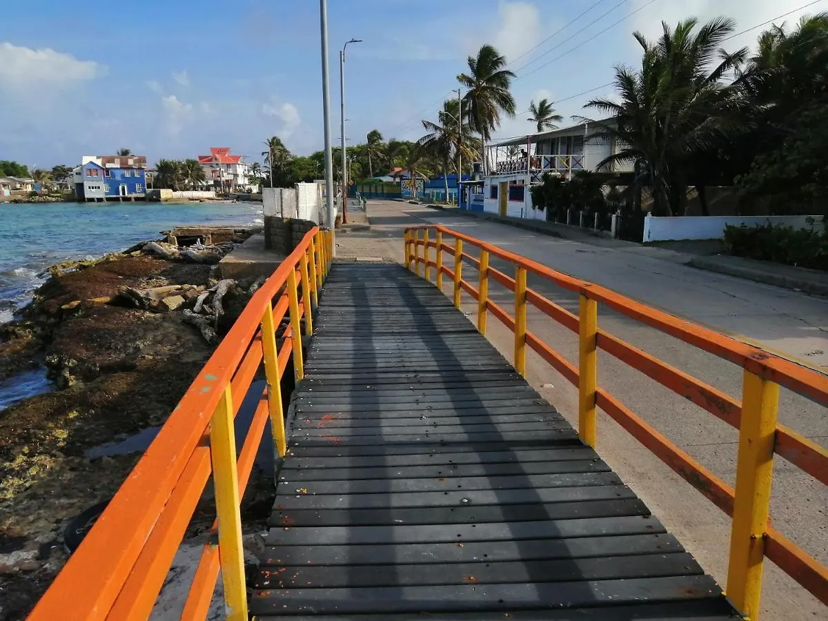Inn Skyline Hostel San Andrés Colômbia